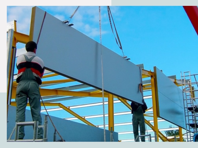 Монтаж сэндвич-панелей в Альметьевске от 623 руб.